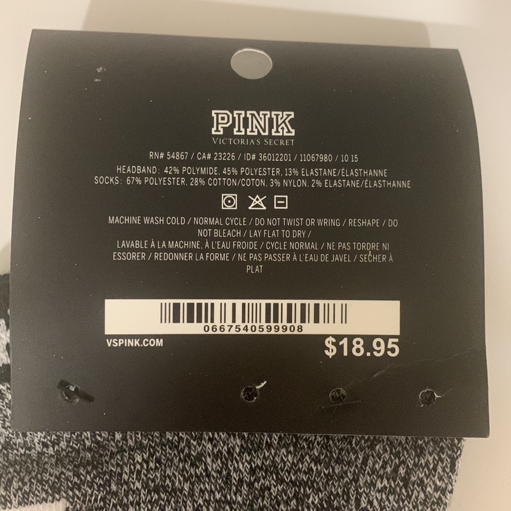 PINK by Victoria’s Secret | Grey Ankle Socks 2015 Vintage - Picture 4 of 4